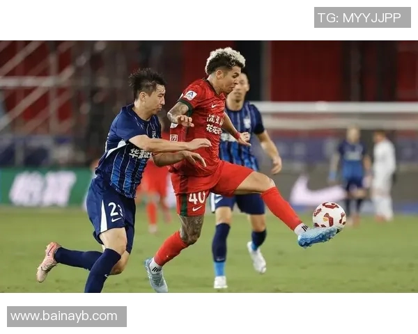 中超激战河南队迎战江苏队双方全力争胜争夺宝贵积分